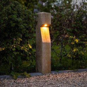 holzterrassenlampe aus eichenholz auge inklusive led lampe nachhaltige aussenbeleuchtung