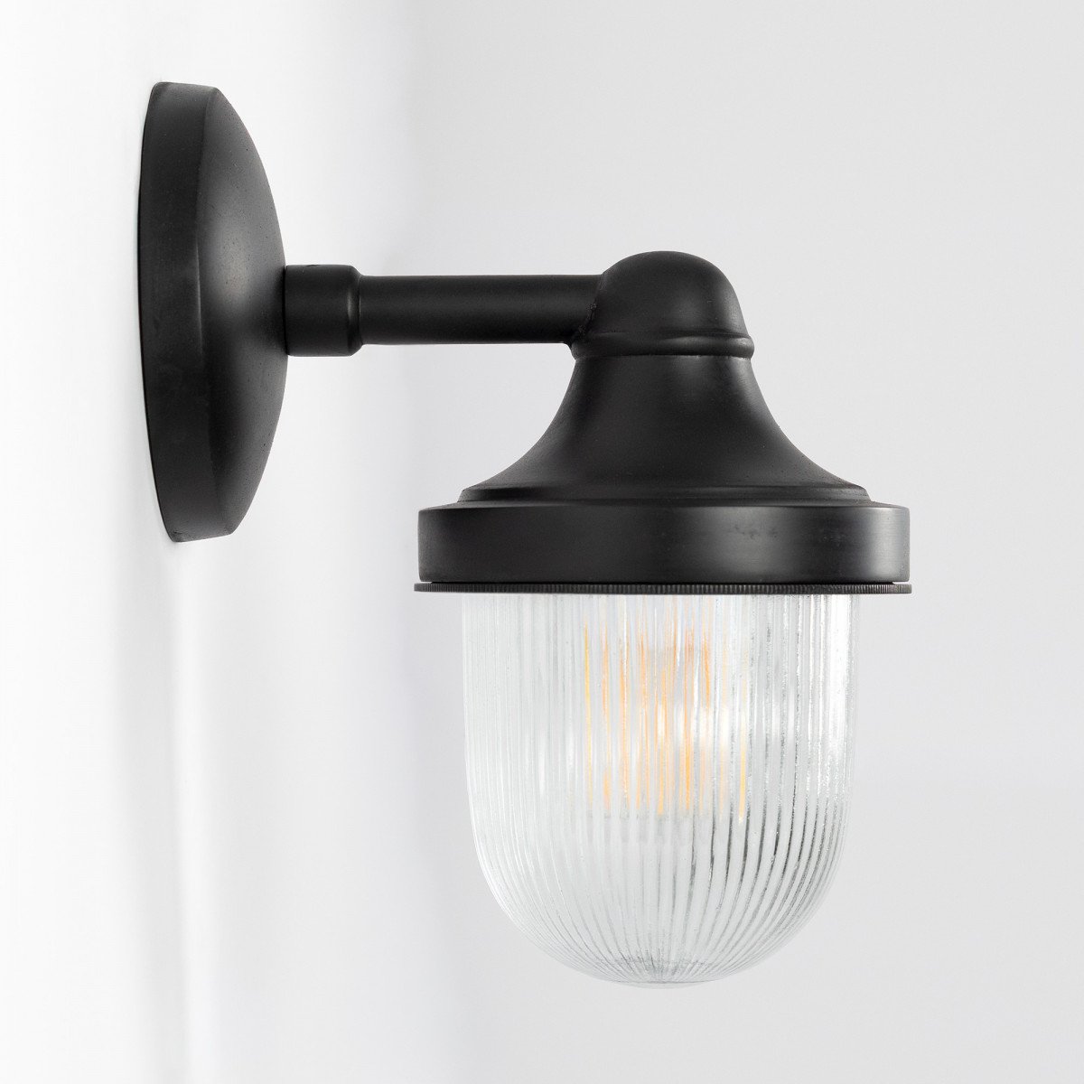 Schwarze Messing Wandleuchte Abby von KS Verlichting