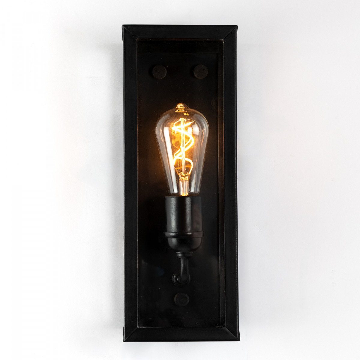 Messinglampe in antikem Bronze mit E27-Fassung