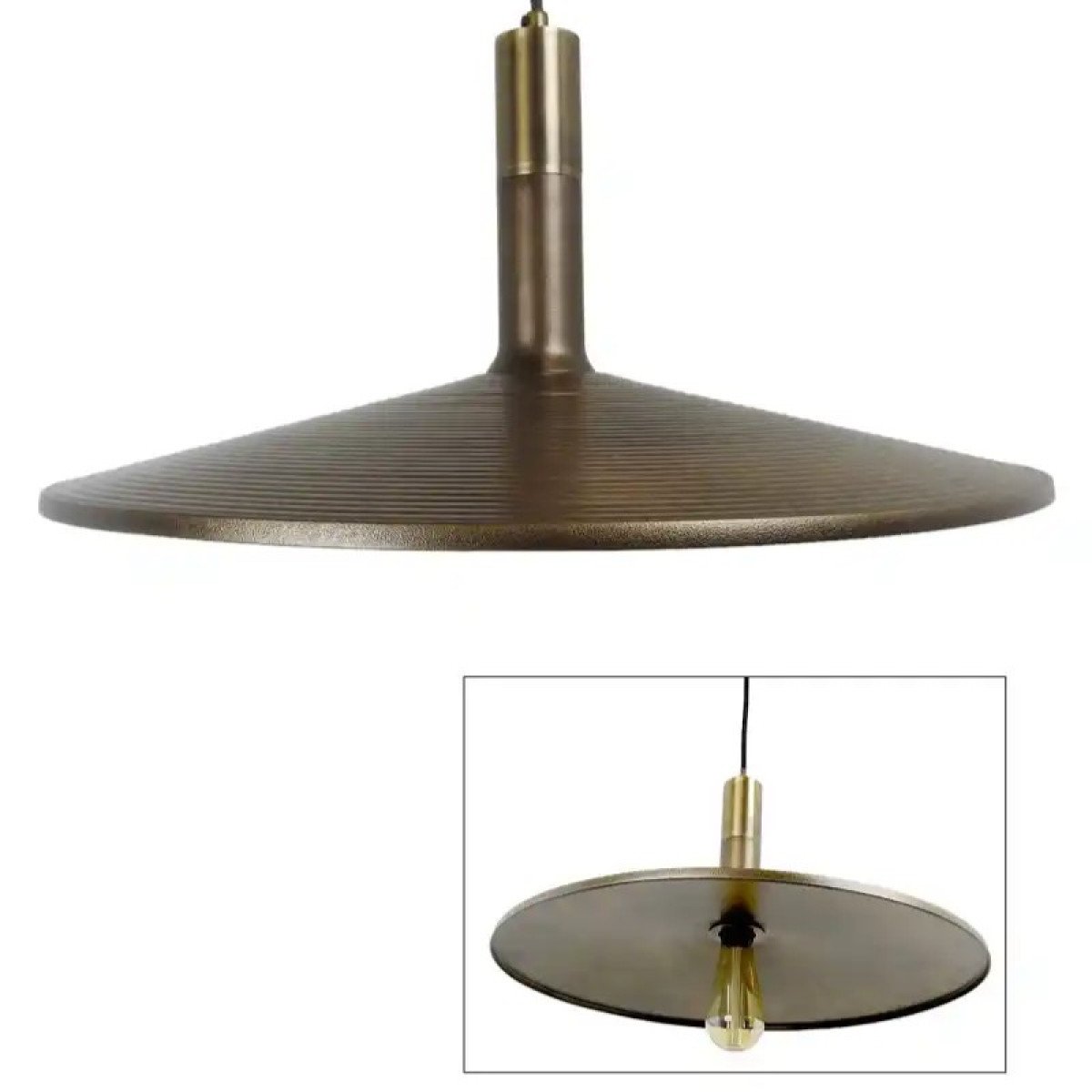 Messinglampe in der Farbe Antikmessing mit einer E27-Fassung