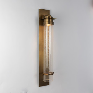 Messing Wandleuchte in der Farbe Antik Messing mit einer E27 Fassung