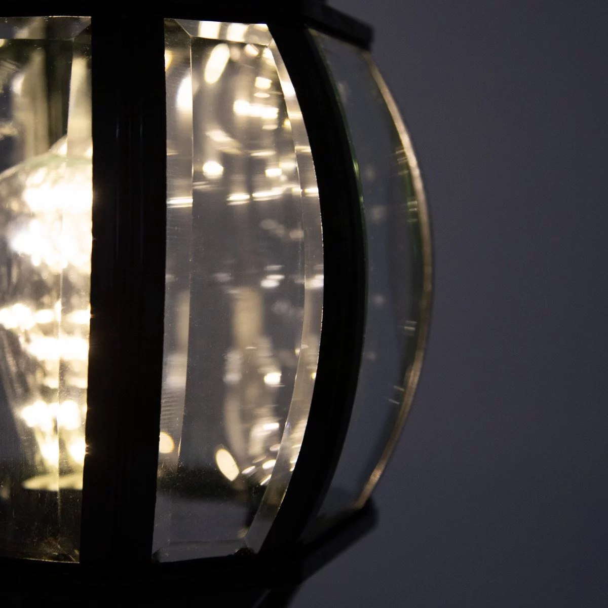 Wandleuchte Andrew Hängend mit Dämmerungssensor LED