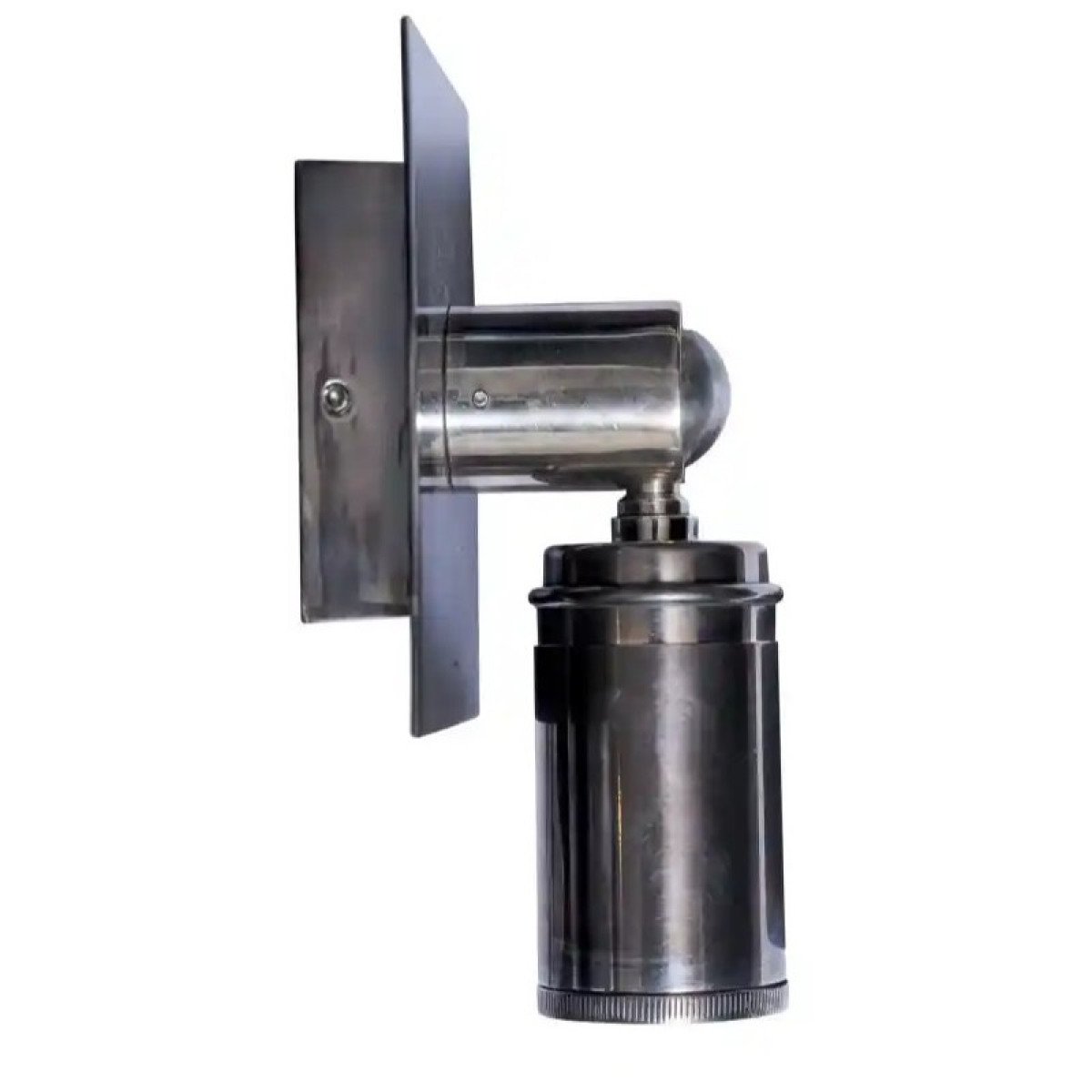 Messinglampe in der Farbe Antik-Silber mit einer E27-Fassung