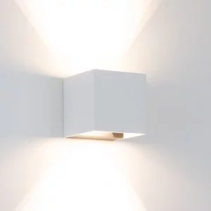 Reach up-and-downlighter Wandleuchte für Innen und Außen mit modernem Design aus Aluminium in der Farbe Weiß