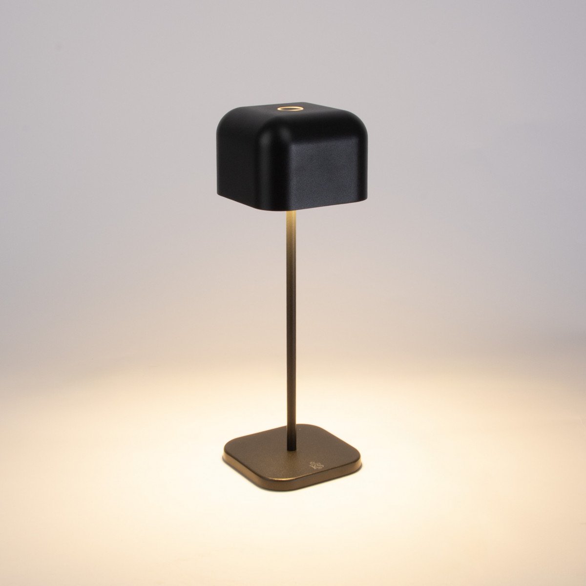 Anthrazit Tischlampe Aluminium modern für innen und außen