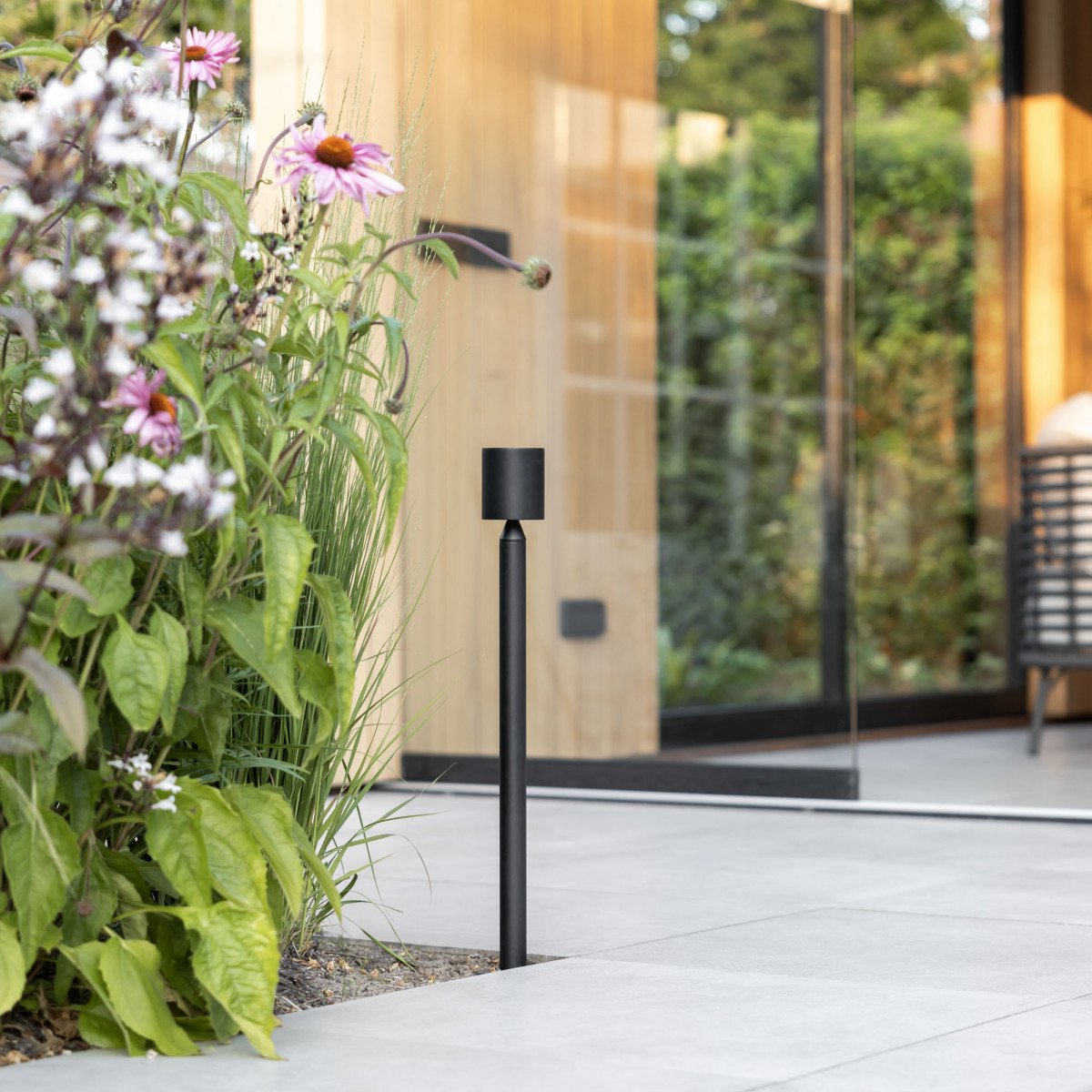 Issy Gartenlampe Schwarz Medium