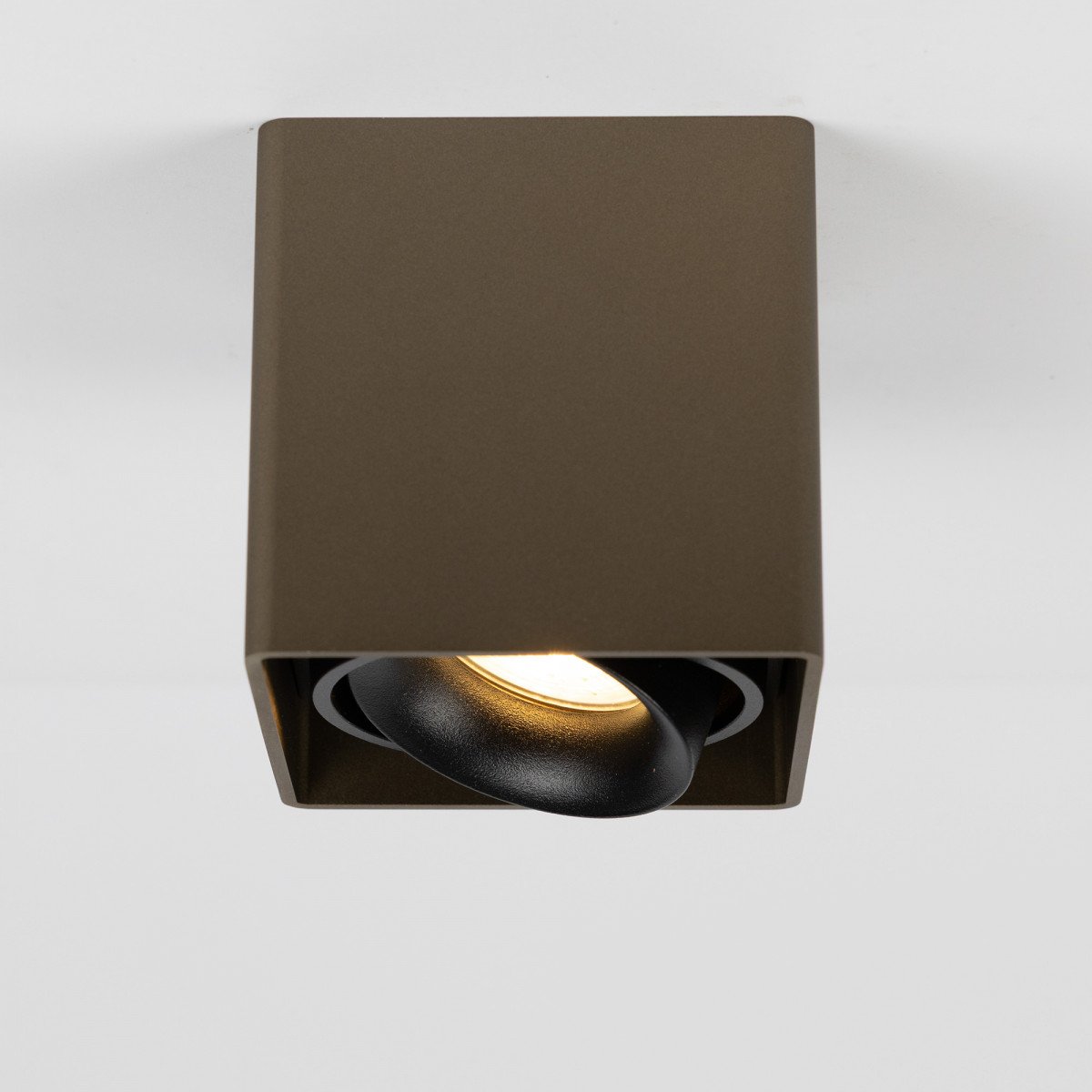 Innenbeleuchtung Bjron Aufbau-Spot Bronze modern