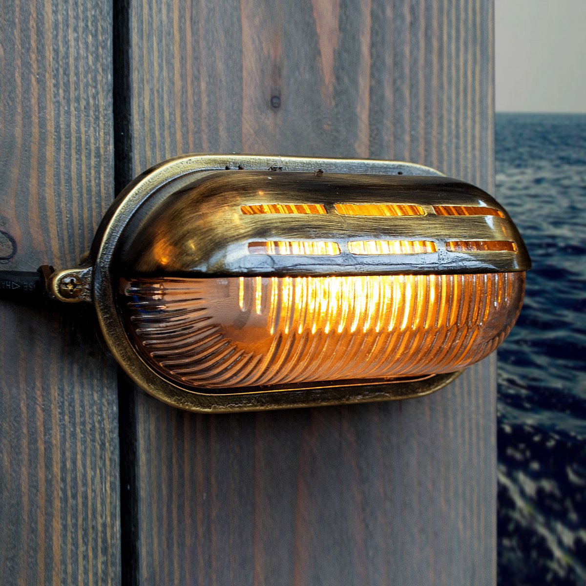 Gulf Schiffsleuchte - Wandleuchte Bronze