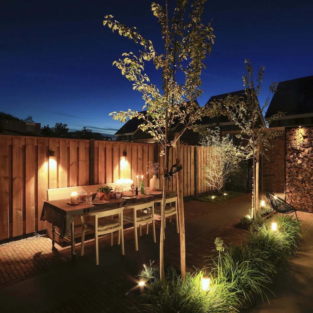 4er Set LED Solar Cube Wandleuchte Schwarz