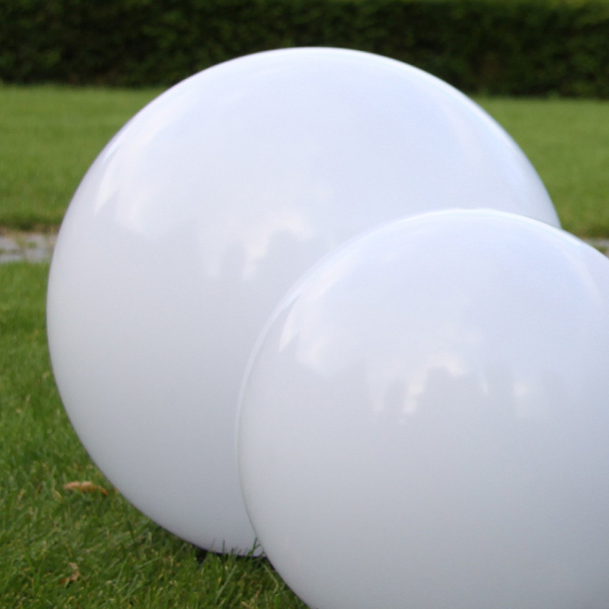 Gartenlampe mit Globus 40 Gartenlampe mit Globus 40