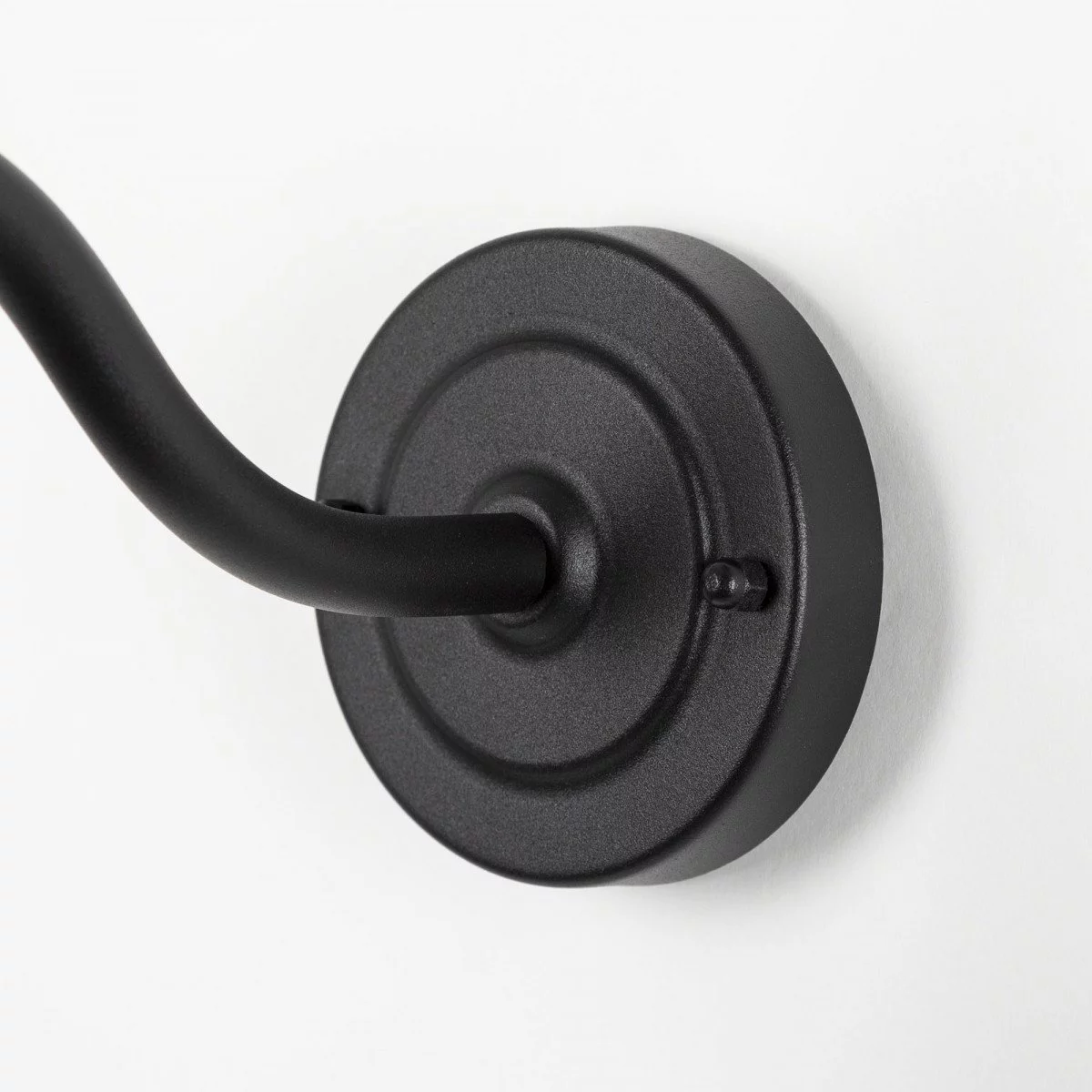 Wandleuchte Dolce Schwarz mit Smart Wifi LED Leuchtmittel 