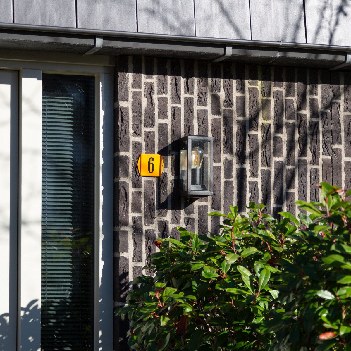 Wandleuchte Gooi Medium mit Tag/Nacht-Sensor LED