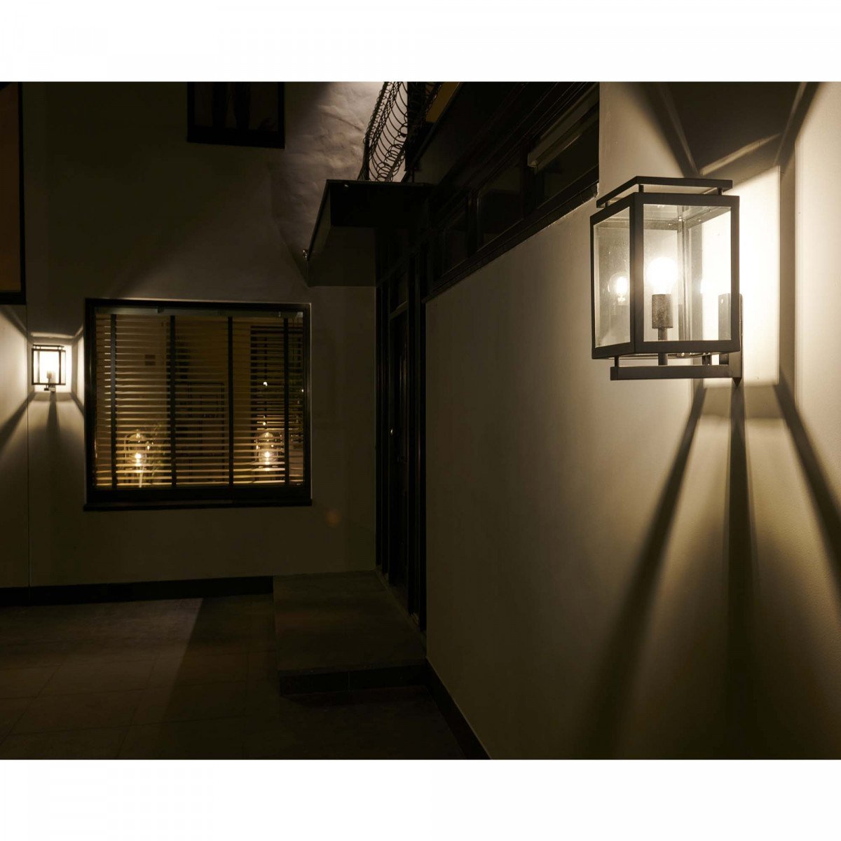 Wandlampe Vecht inklusive Energysaver, Tag- & Nachtsensor Lichtquelle