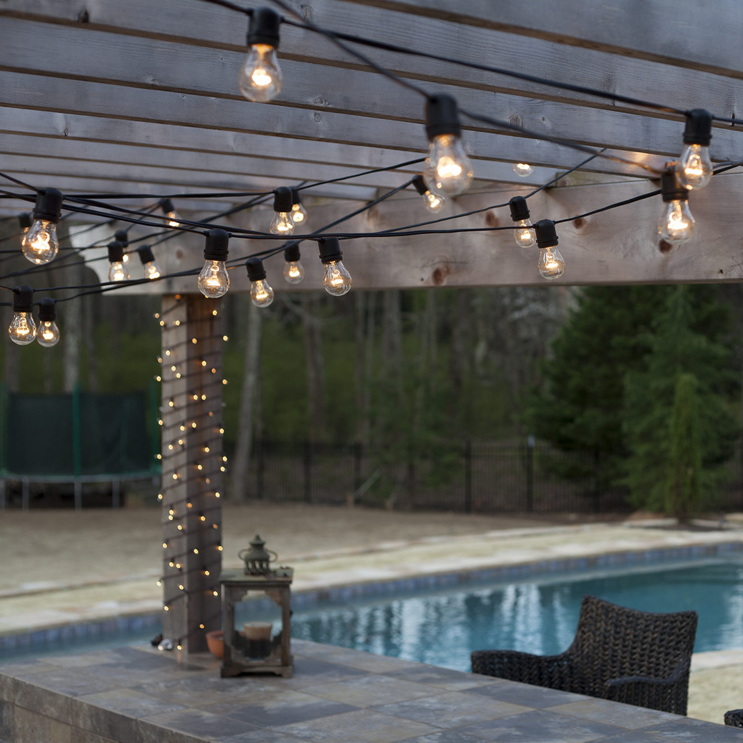 Partybeleuchtung LED Patio 30 transparent 30 Meter / 36 Leuchten