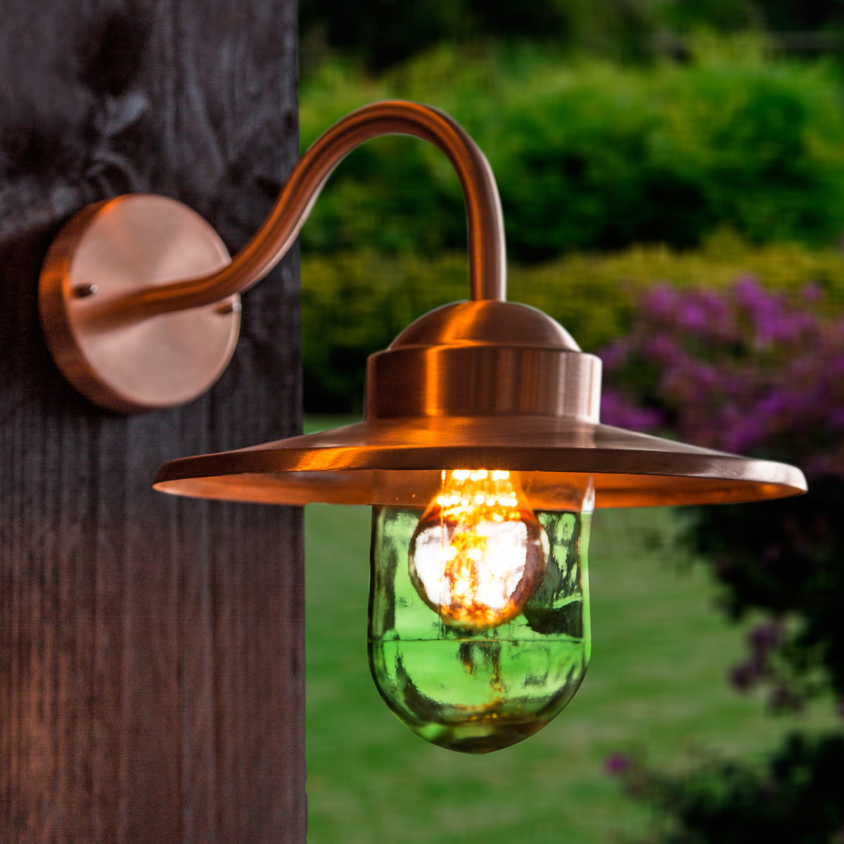 Außenleuchte Dolce Kupfer mit LED-Tageslichtsensor