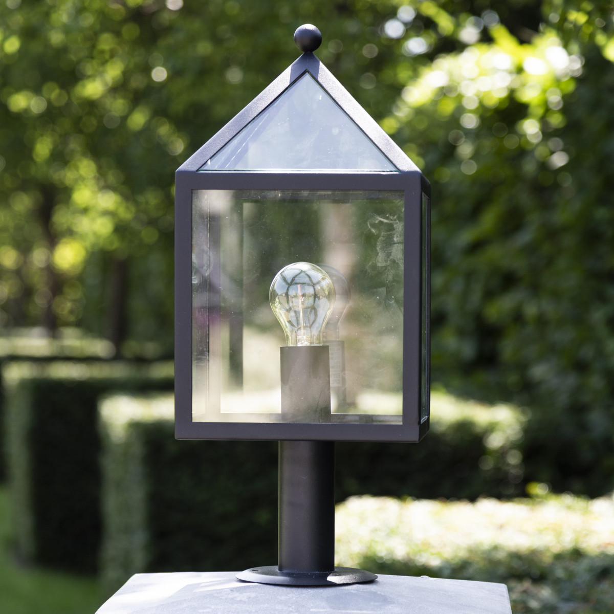 Gartenleuchte Blumental Schwarz mit Smart WIFI LED 