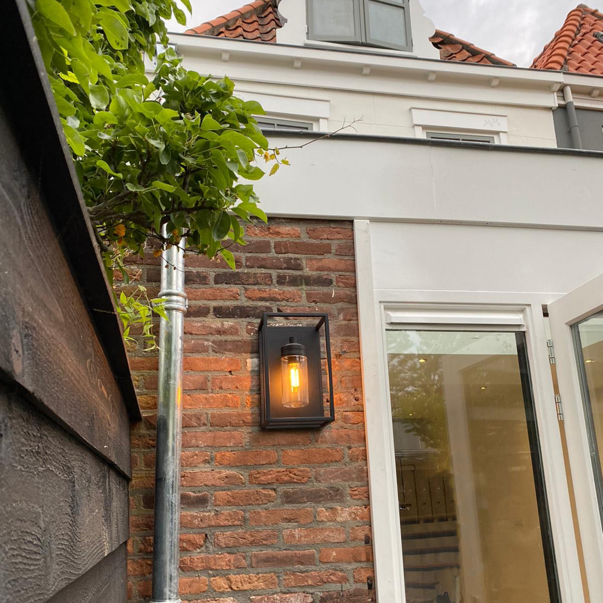 Philips Hue Außenleuchte Hudson Schwarz von KS Beleuchtung 